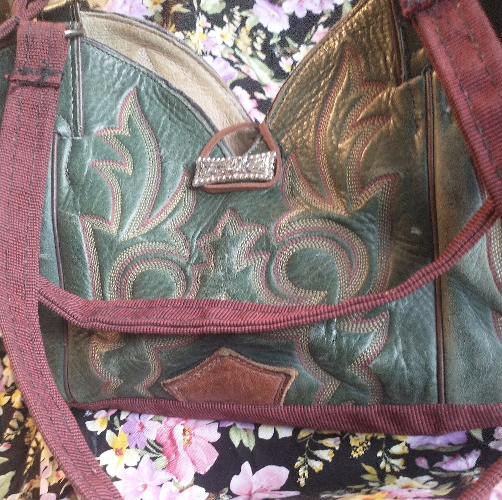 Unique Green Justin Com Blast Cowboy Boot Handbag - image 1